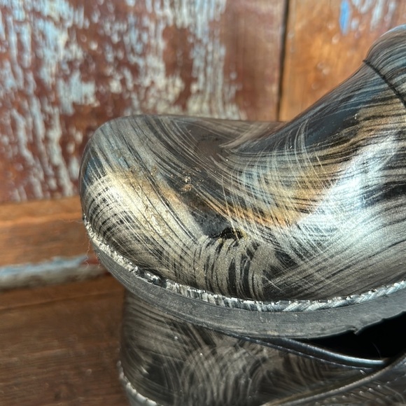 Dansko Pewter Brush Clog Size 38 - Picture 11 of 16